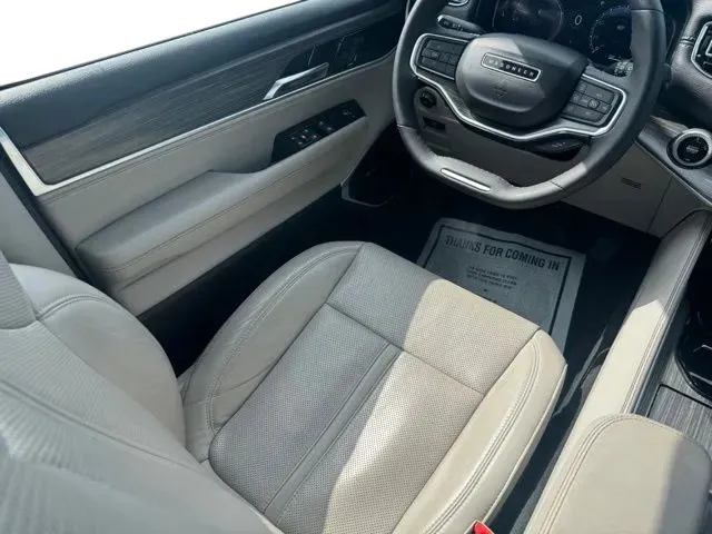 2024 Jeep Wagoneer Series II - Photo 22