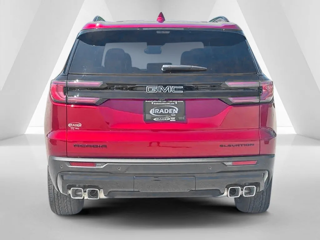 GMC Acadia photo 6