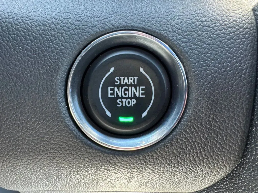 GMC Acadia photo 26