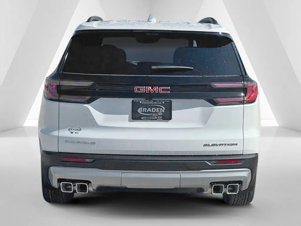 GMC Acadia photo 6