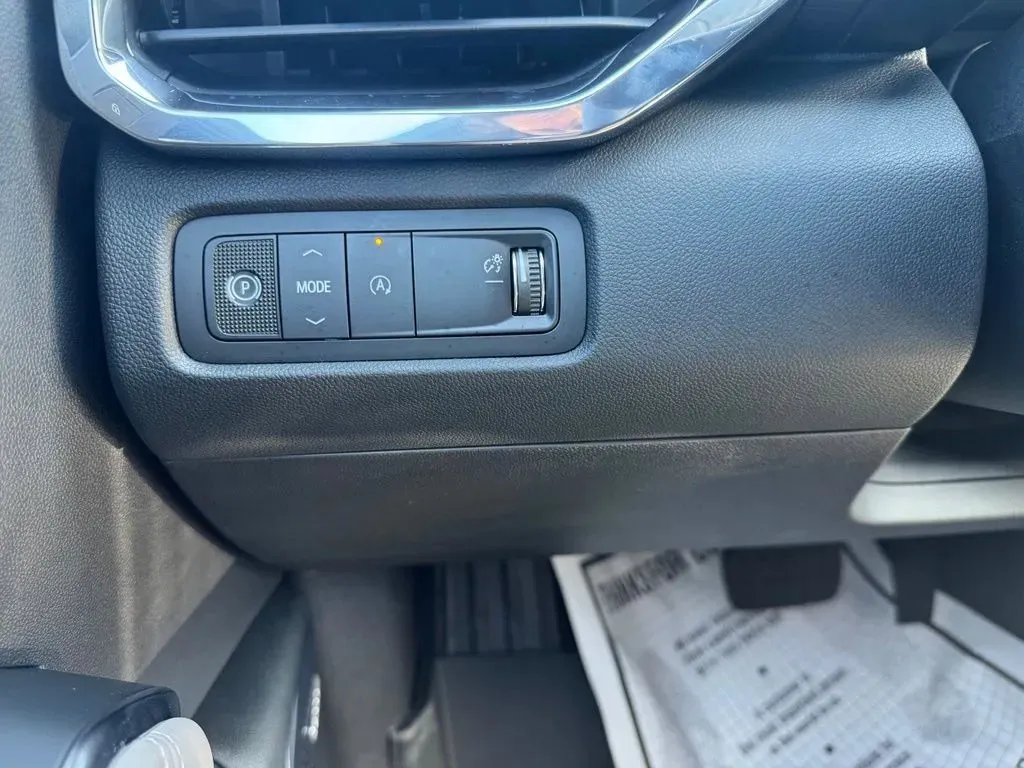 GMC Acadia photo 21