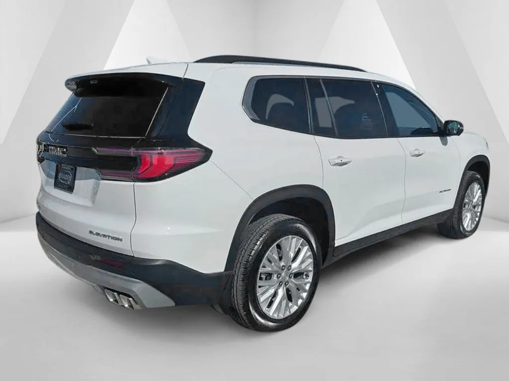 GMC Acadia photo 7
