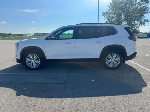 More photos of 2027 GMC Acadia Elevation at Braden Cadillac GMC, OH