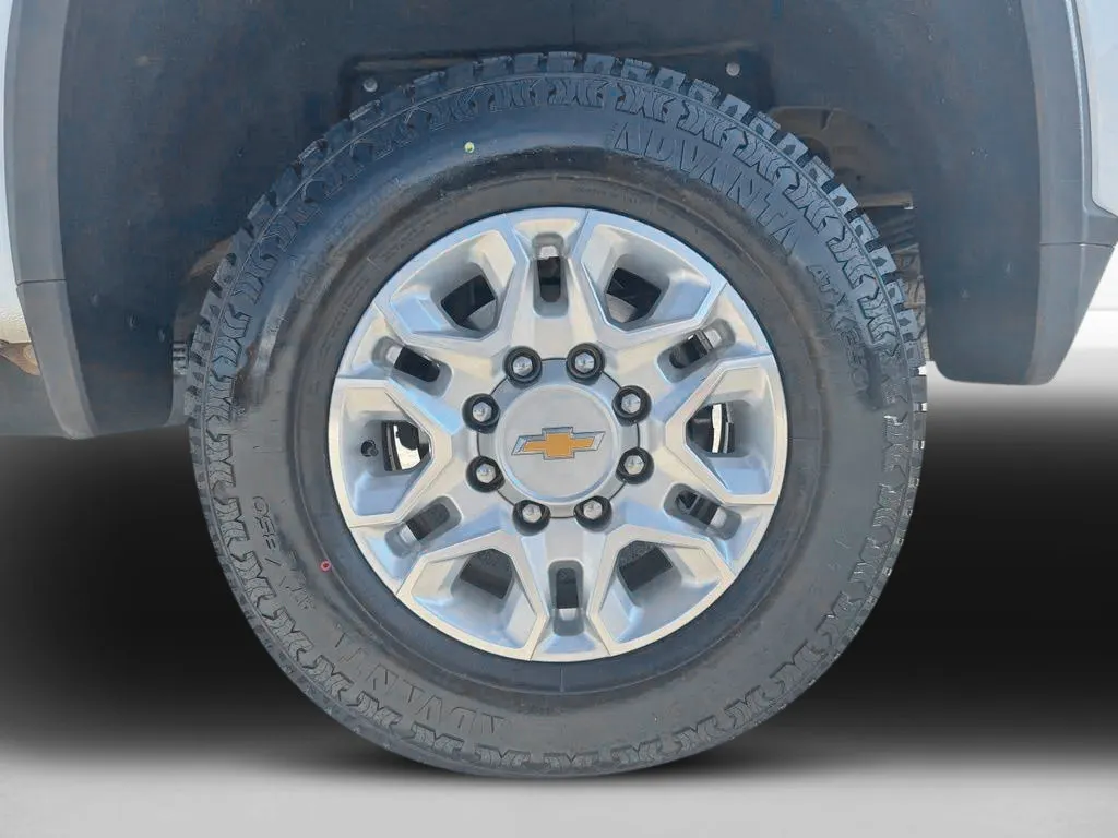Chevrolet Silverado photo 31