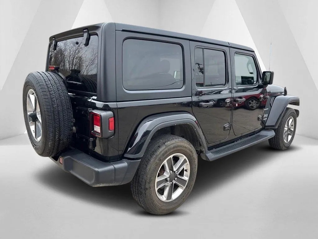 2021 Jeep Wrangler Unlimited Sahara - Photo 6