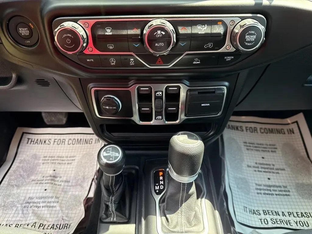 2021 Jeep Wrangler Unlimited Sahara - Photo 22
