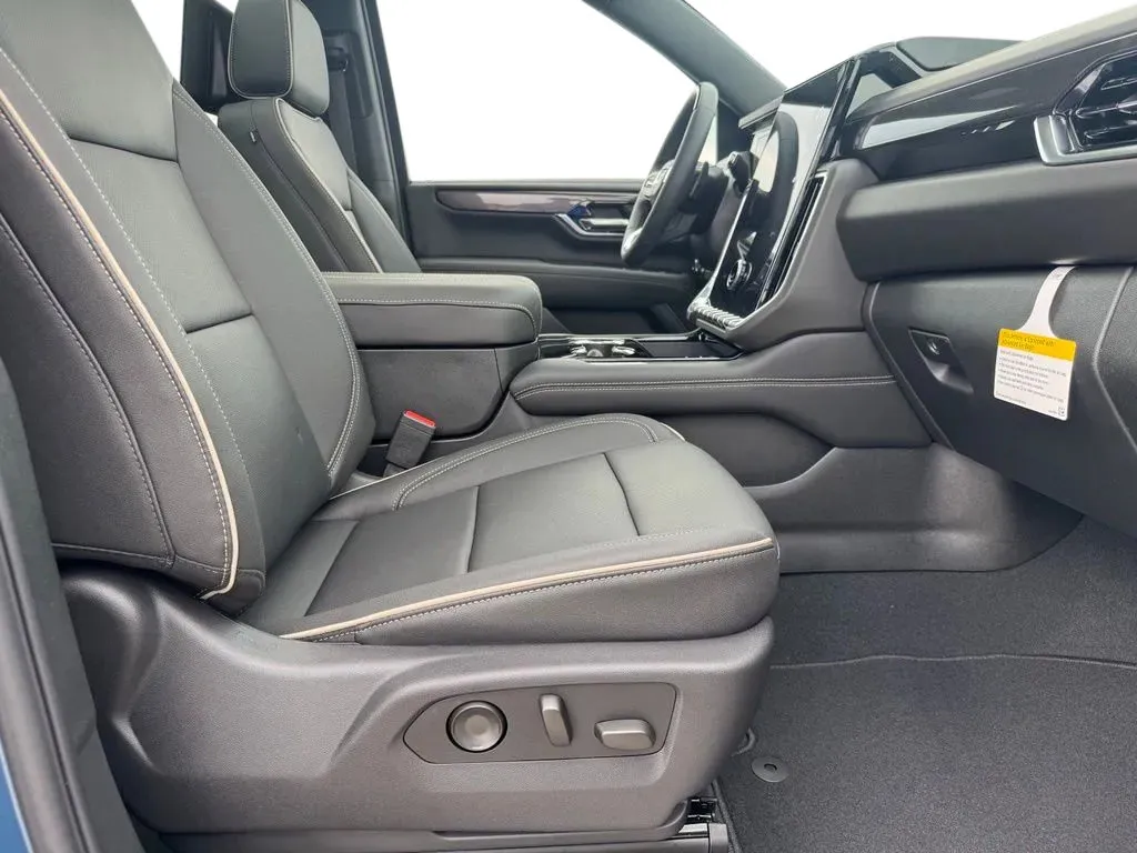 GMC Yukon photo 14