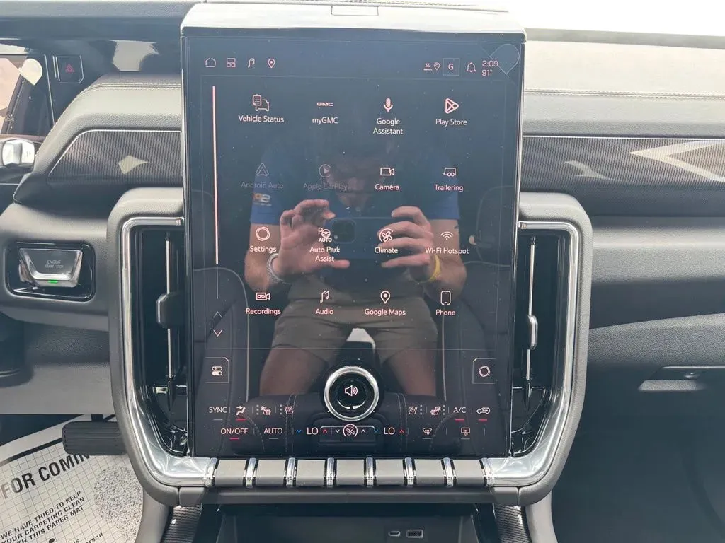 GMC Yukon photo 31