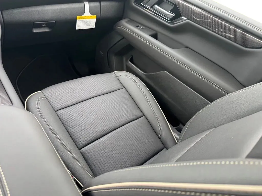 GMC Yukon photo 24
