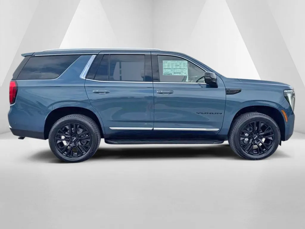 GMC Yukon photo 8