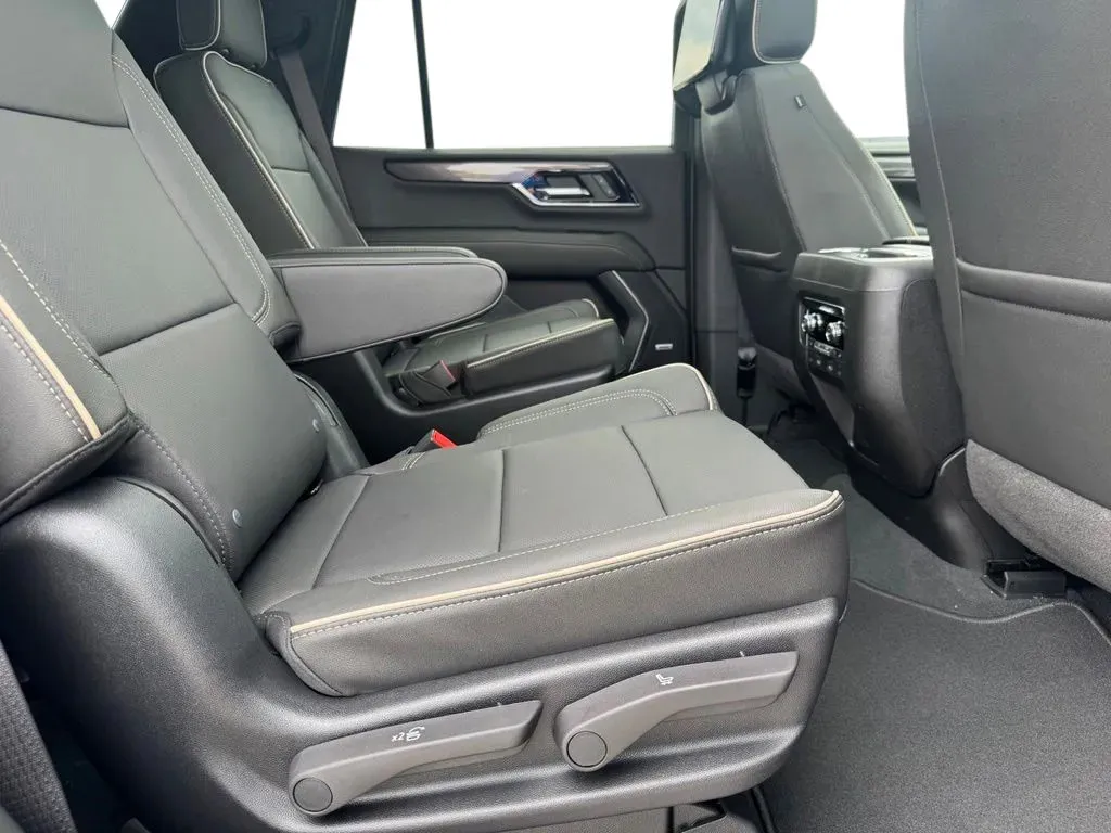 GMC Yukon photo 17