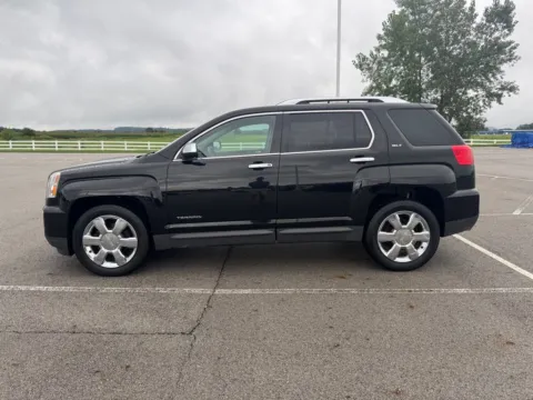 More photos of 2016 GMC Terrain SLT at Braden Cadillac GMC, OH