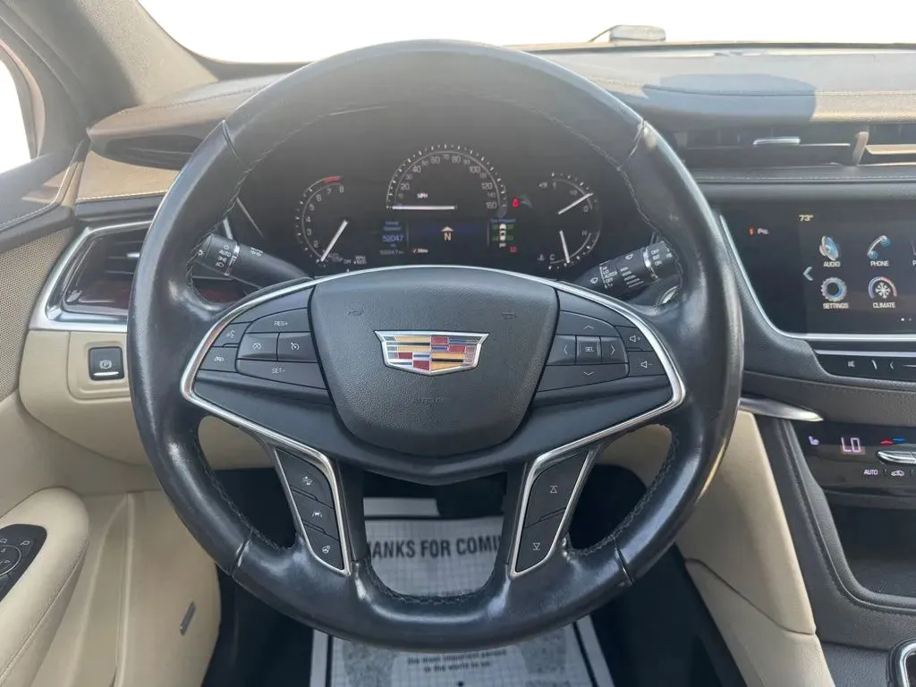 Cadillac XT5 photo 23