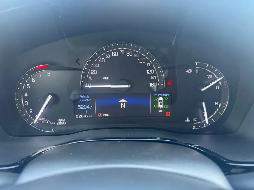 Cadillac XT5 photo 24
