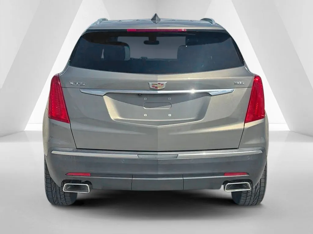 Cadillac XT5 photo 6