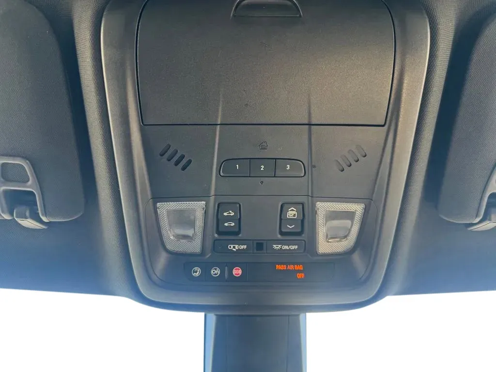 Cadillac XT5 photo 28
