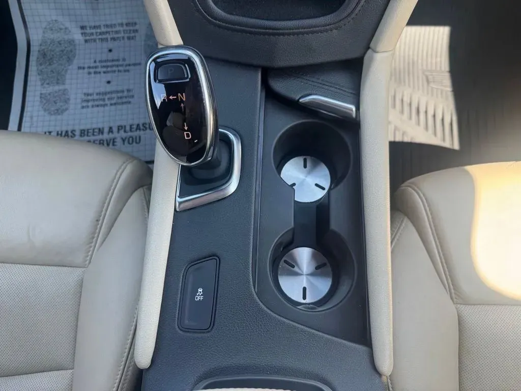 Cadillac XT5 photo 26