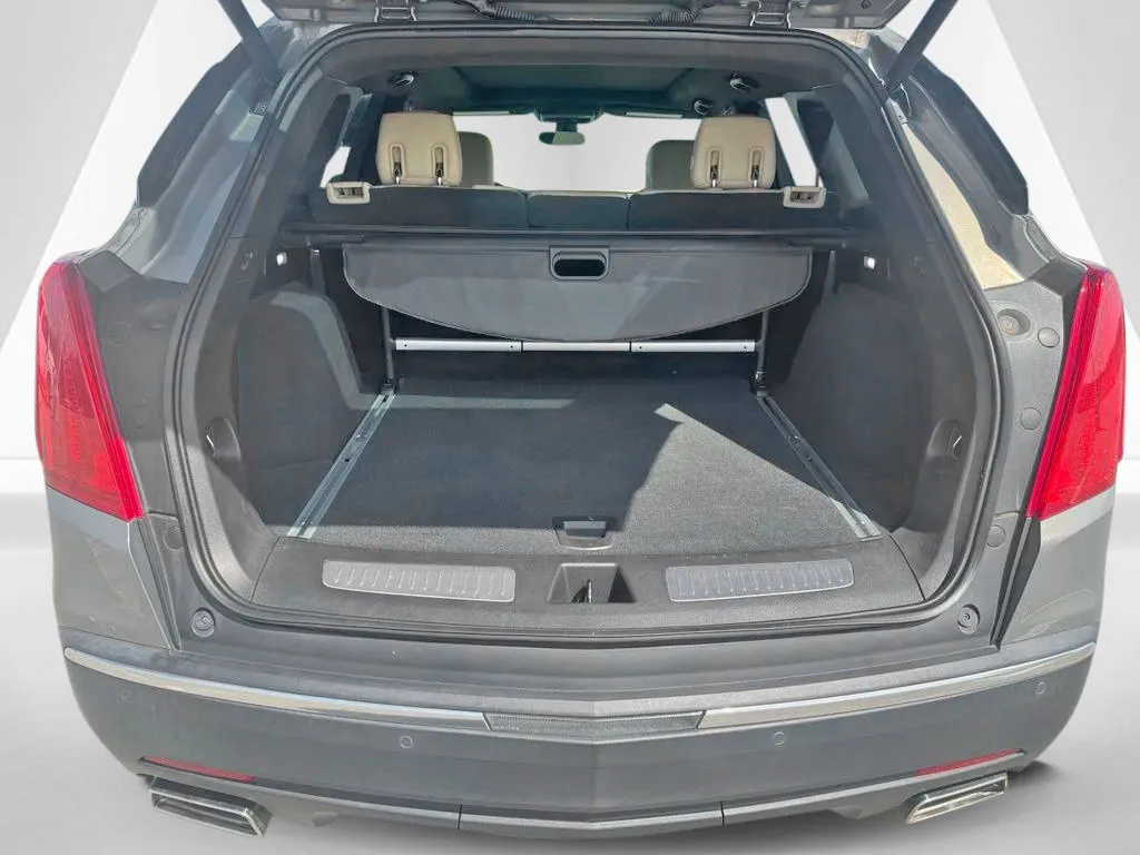 Cadillac XT5 photo 29