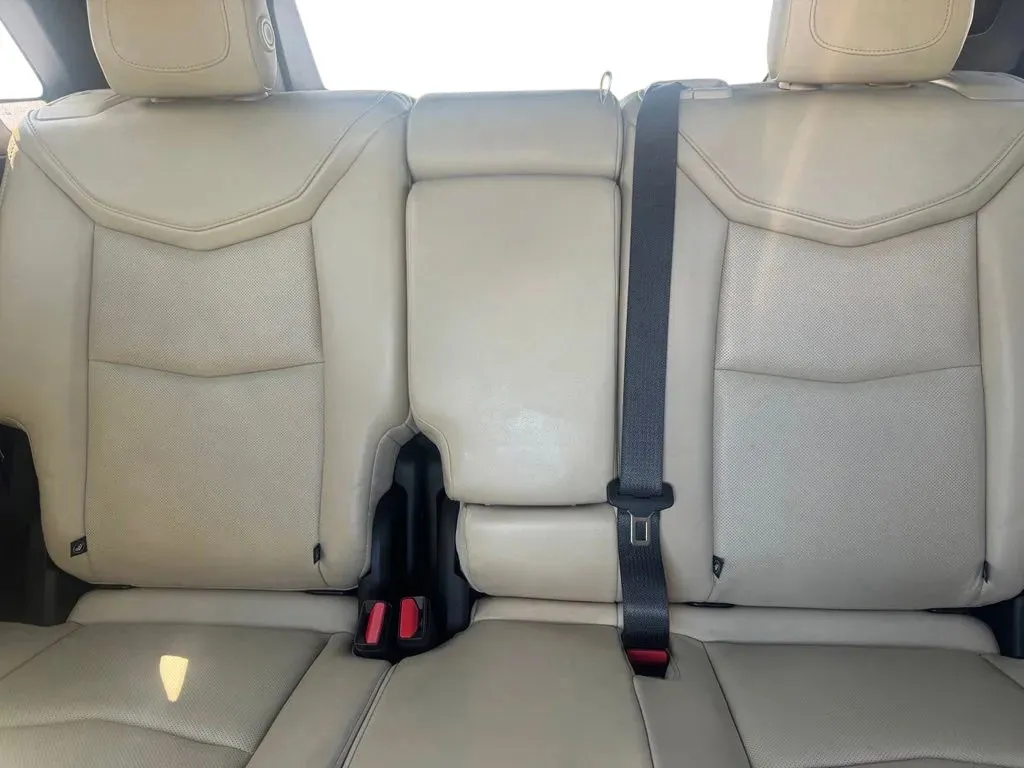 Cadillac XT5 photo 18