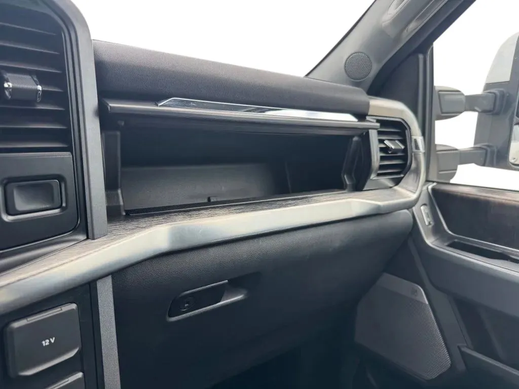 Ford F-150 photo 30