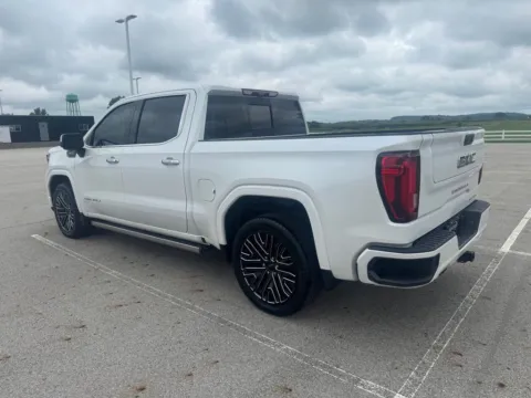 More photos of 2022 GMC Sierra 1500 Denali Ultimate at Braden Cadillac GMC, OH