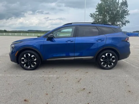 More photos of 2024 Kia Sportage X-Line at Braden Cadillac GMC, OH