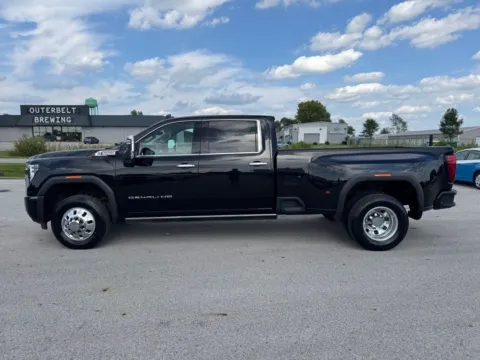 More photos of 2024 GMC Sierra 3500 HD Denali at Braden Cadillac GMC, OH