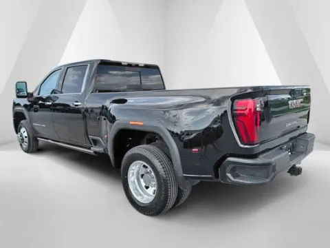 More photos of 2024 GMC Sierra 3500 HD Denali at Braden Cadillac GMC, OH