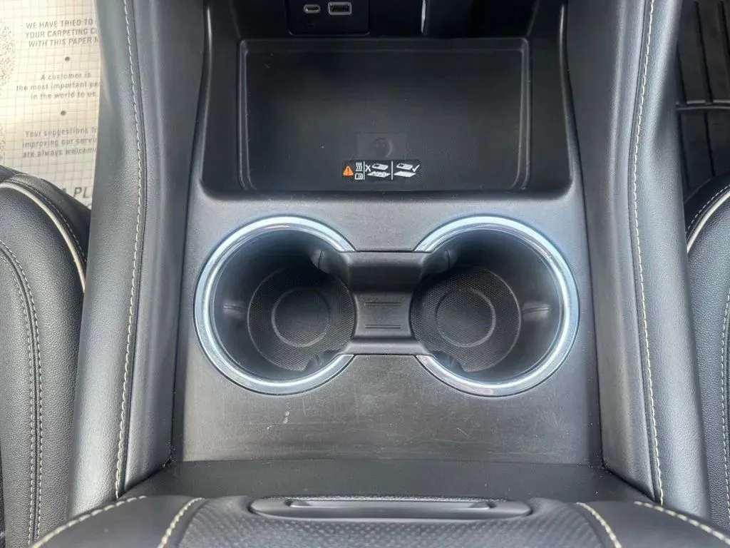 GMC Yukon XL photo 28