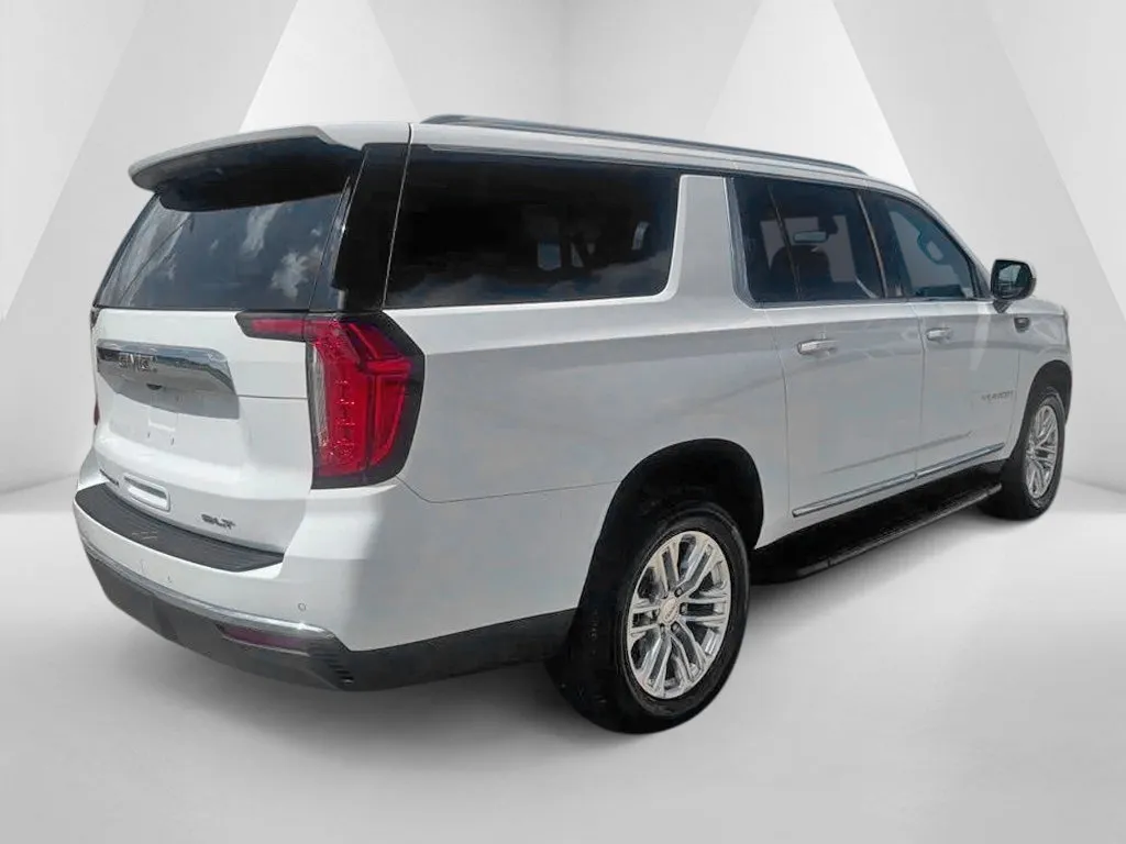 GMC Yukon XL photo 7