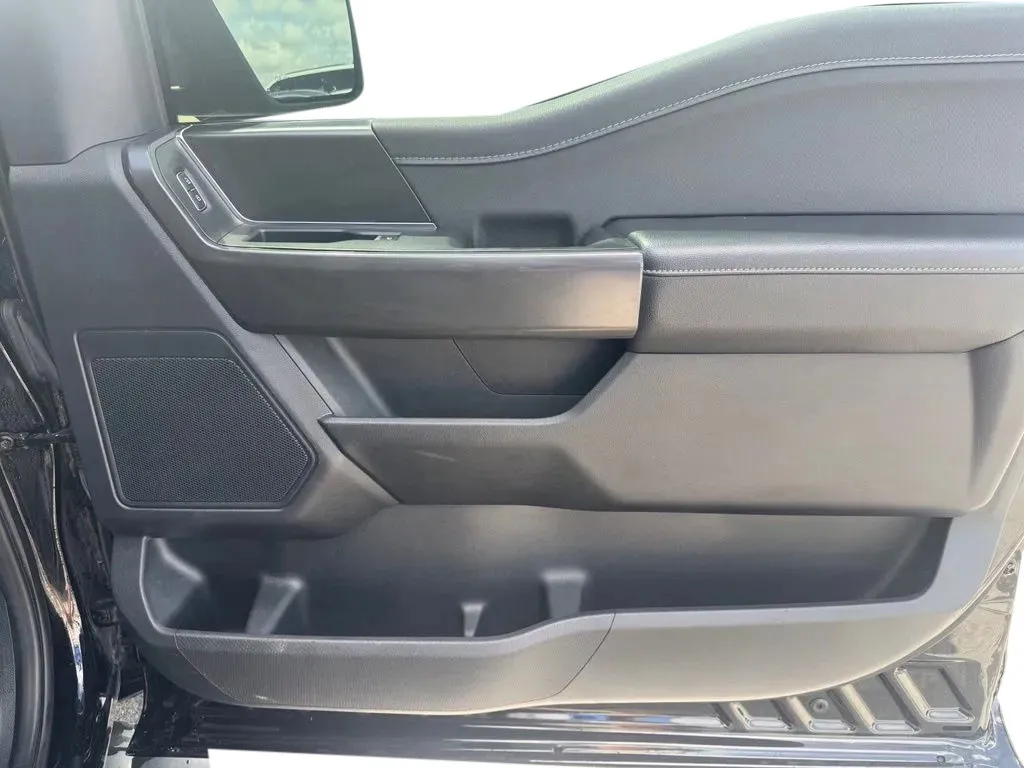 Ford F-150 photo 15