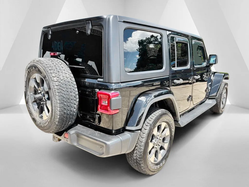 Jeep Wrangler photo 7