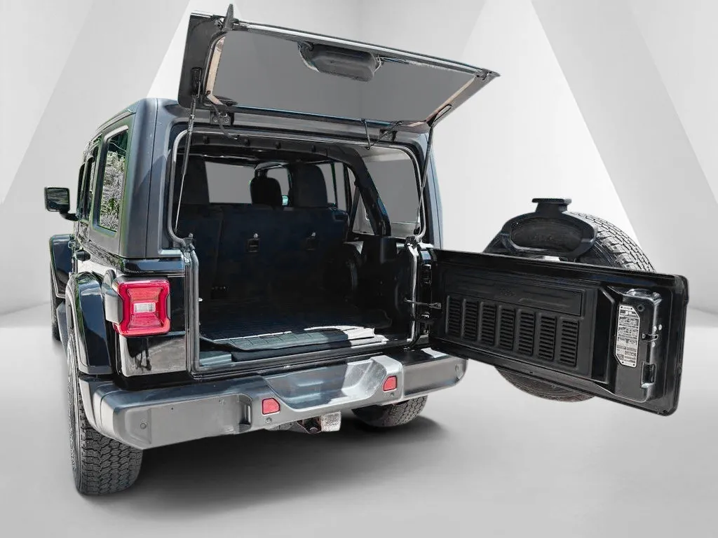 Jeep Wrangler photo 33