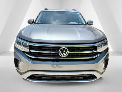 Photos of 2023 Volkswagen Atlas 3.6L V6 SE w/Technology for sale in Carroll, OH at Braden Cadillac GMC