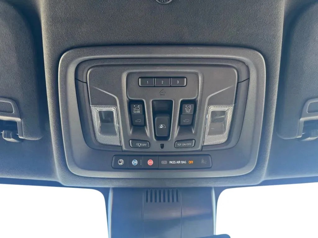 GMC Sierra photo 31