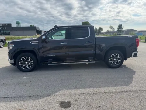 More photos of 2023 GMC Sierra 1500 SLT at Braden Cadillac GMC, OH