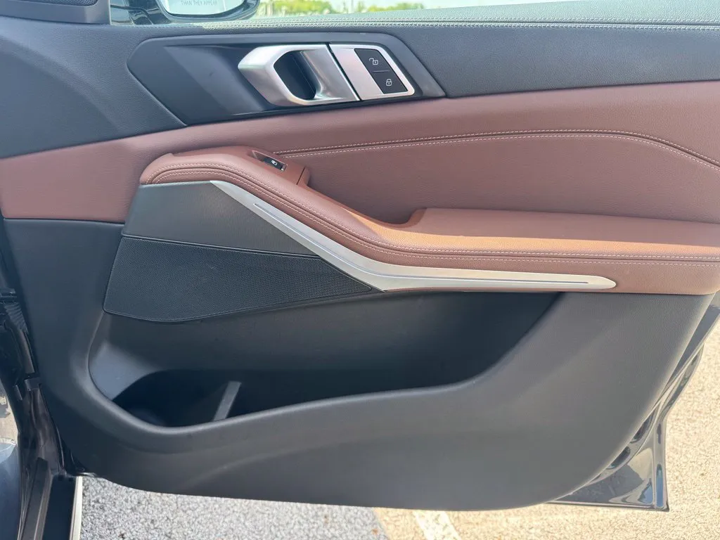 BMW X5 photo 16