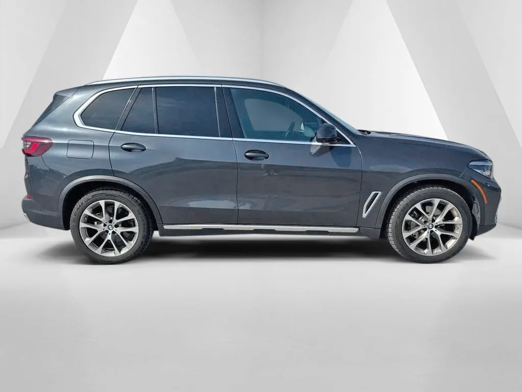 BMW X5 photo 8