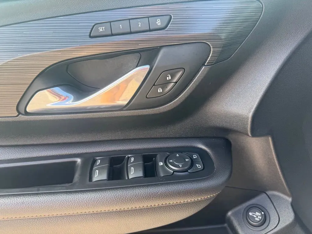 GMC Terrain photo 13