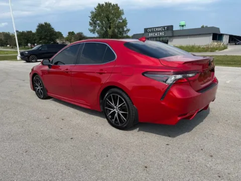 More photos of 2023 Toyota Camry SE at Braden Cadillac GMC, OH