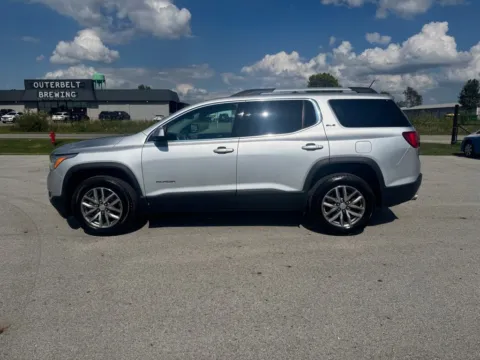 More photos of 2017 GMC Acadia SLE-2 at Braden Cadillac GMC, OH