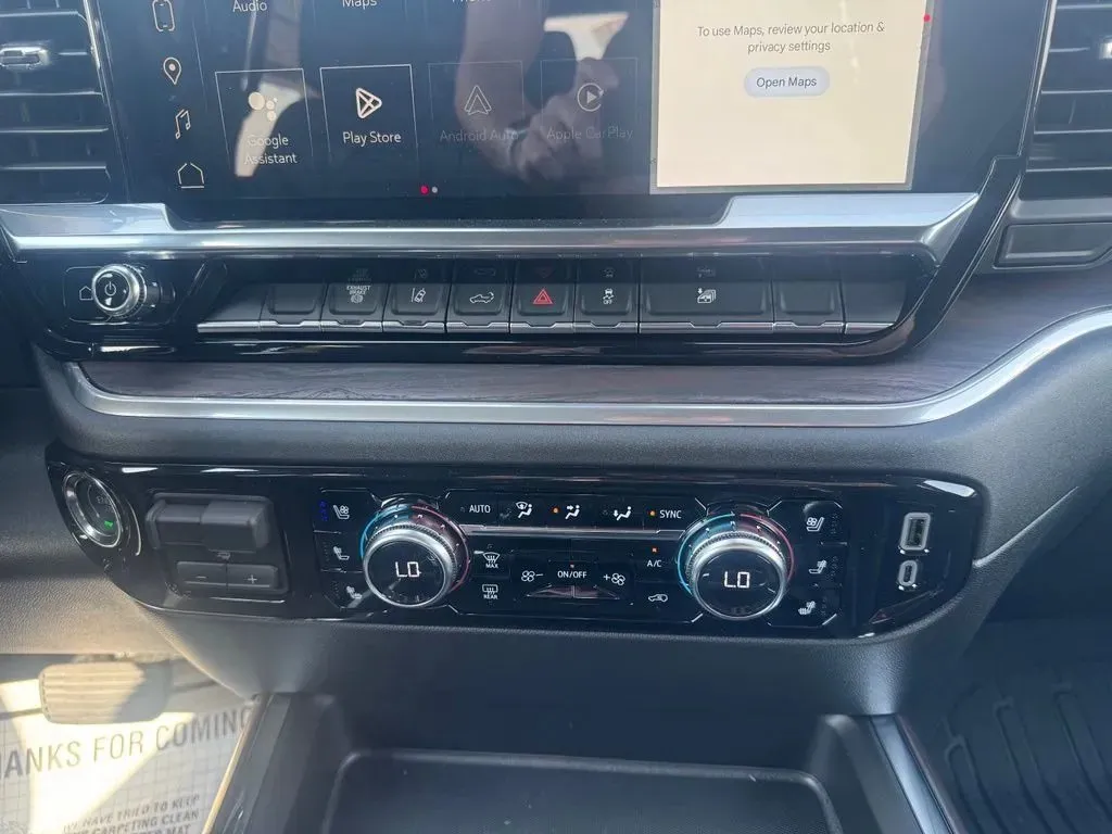 GMC Sierra photo 27