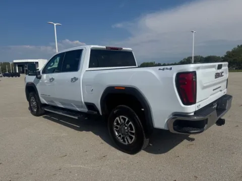 More photos of 2026 GMC Sierra 2500 HD SLT at Braden Cadillac GMC, OH