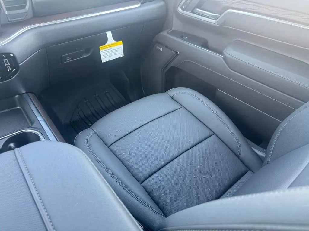 GMC Sierra photo 20