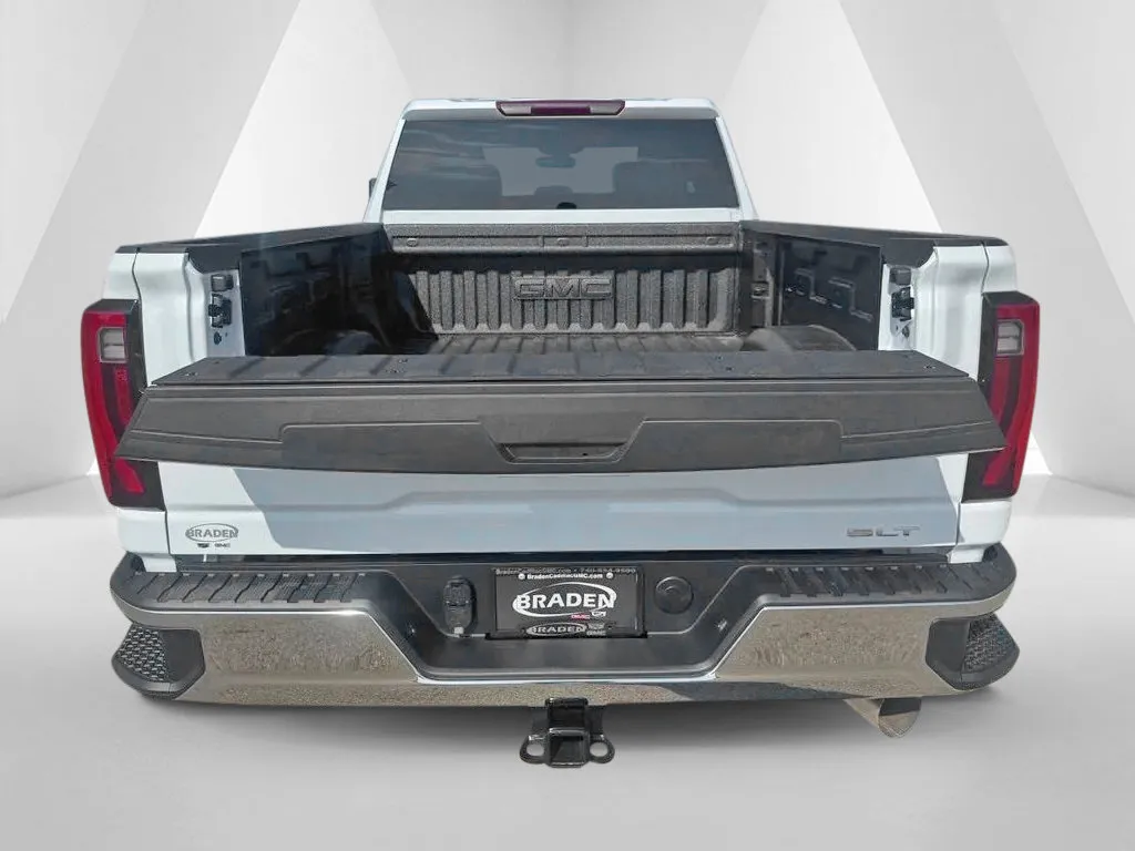 GMC Sierra photo 33