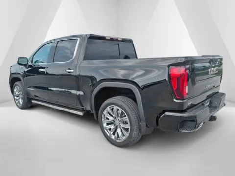 More photos of 2026 GMC Sierra 1500 Denali at Braden Cadillac GMC, OH