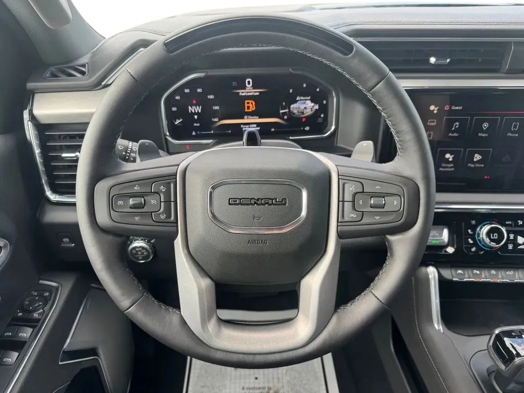 GMC Sierra photo 25