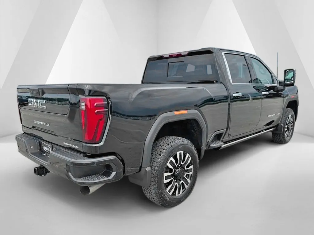 GMC Sierra photo 7