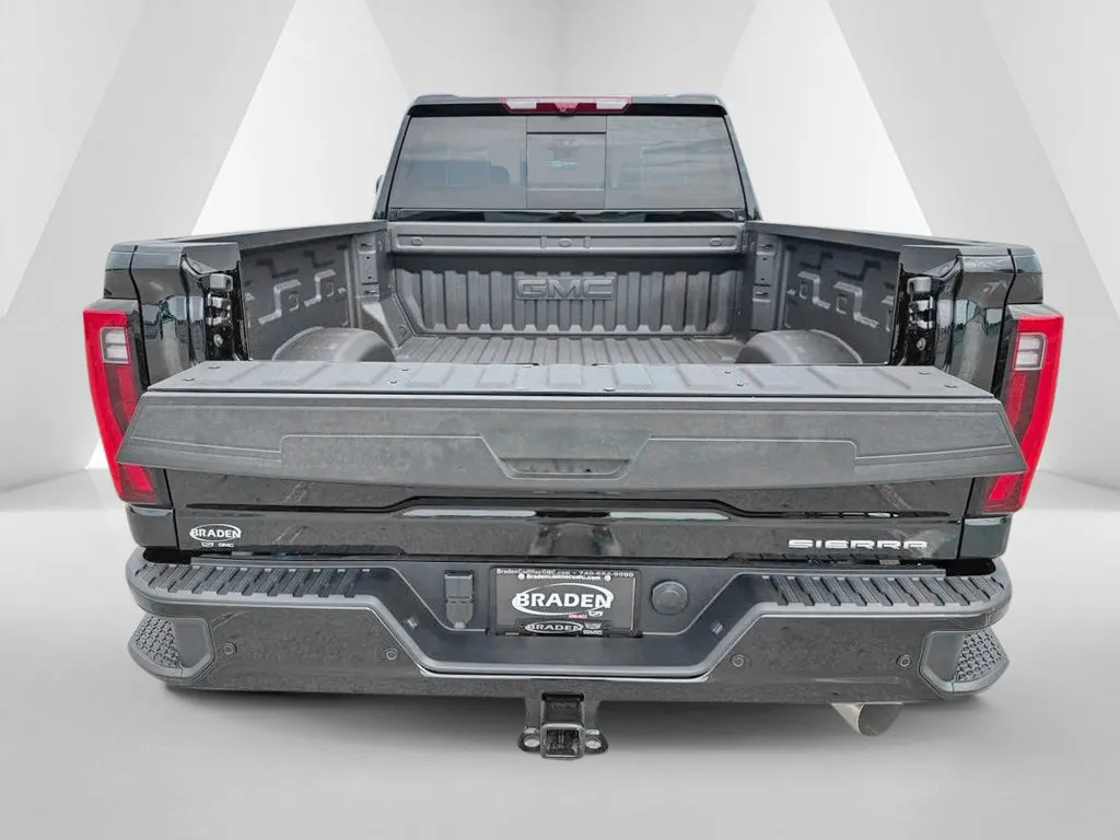 GMC Sierra photo 37
