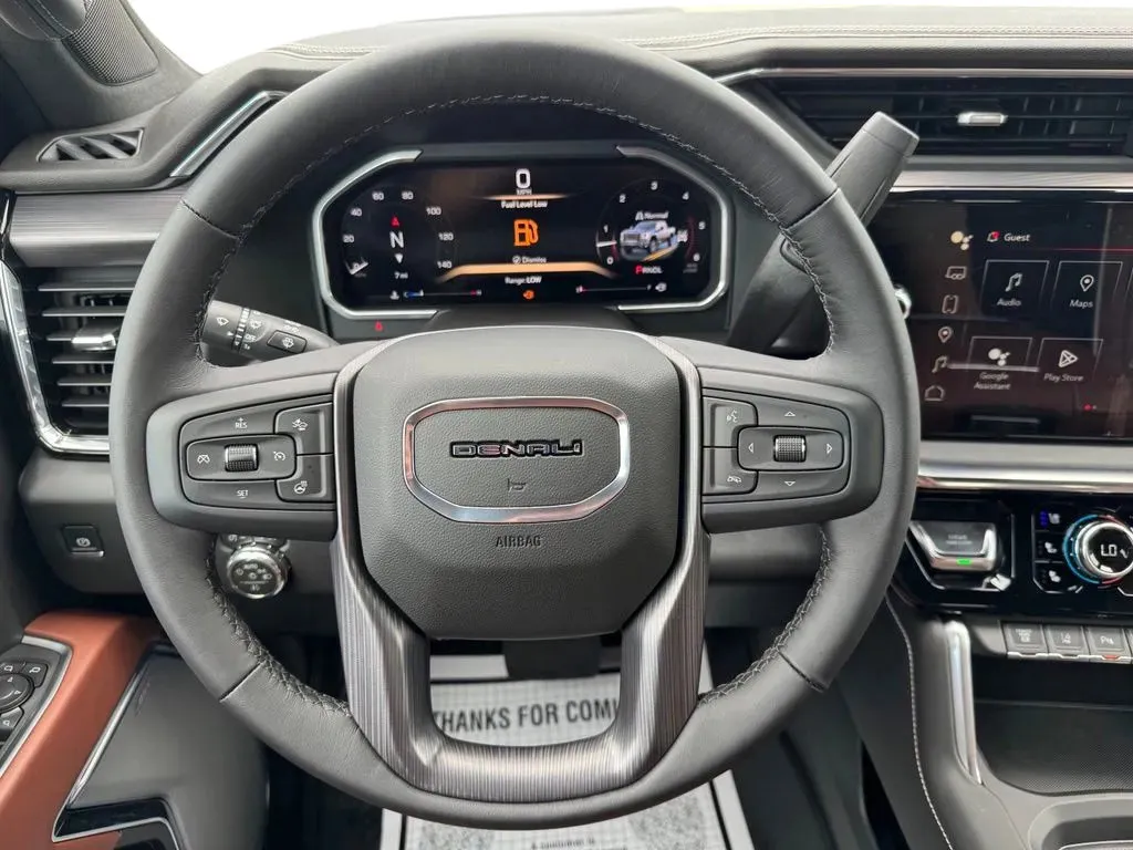 GMC Sierra photo 25